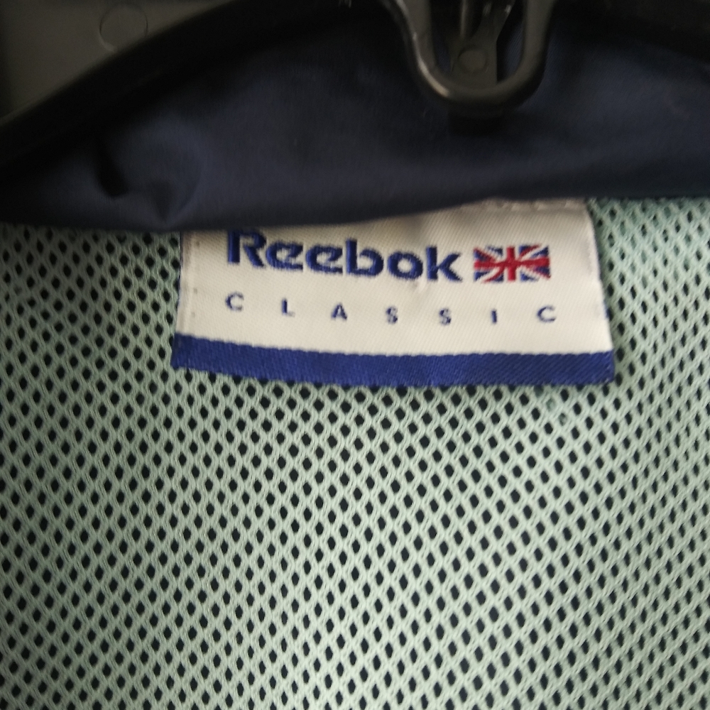 VINTAGE Reebok windbreaker/bomber jacket - Picture 7 of 8
